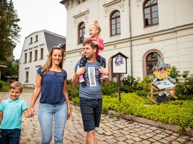 Family in Eibenstock in the Ore Mountains